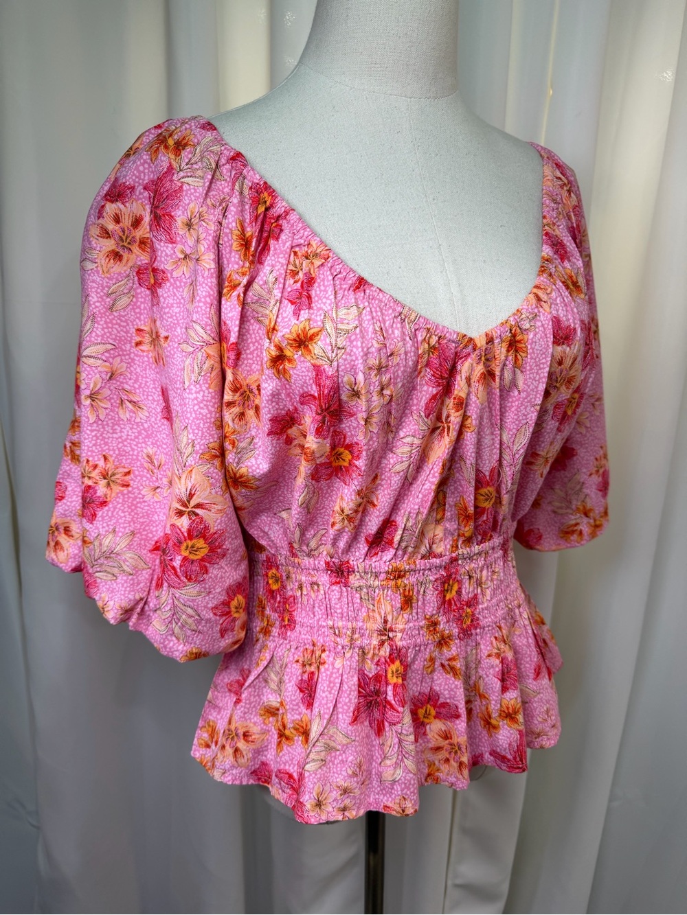 NWT LOFT ‘Lily Gathered Waist V-Neck Blouse’ in Pink Floral Print Size Large - Picture 13 of 13